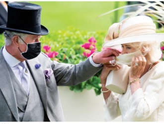 King Charles releases the Royal Family Christmas card