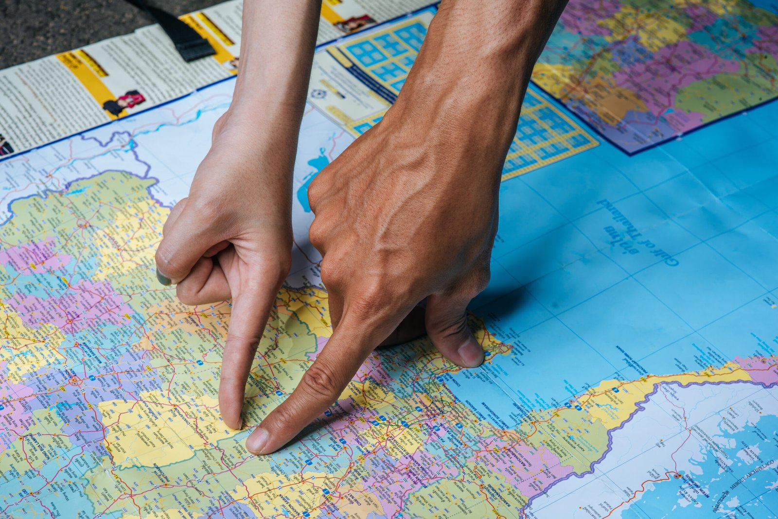 Afghanistan Ties Reopening of Pakistan Trade Routes with Guarantees Against Future Closures